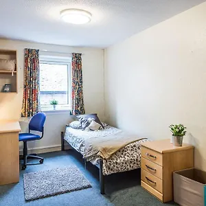 Joivy Budget 4,5 And 6 Bed Private Flats, In Historic Old Town (adults Only) Apartamento Edimburgo