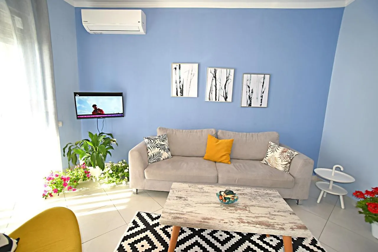 شقة Sunrise Suites فلورا