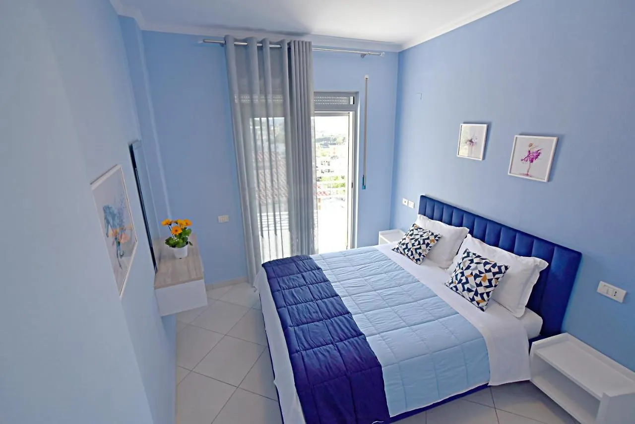 Sunrise Suites Vlorë 0*,
